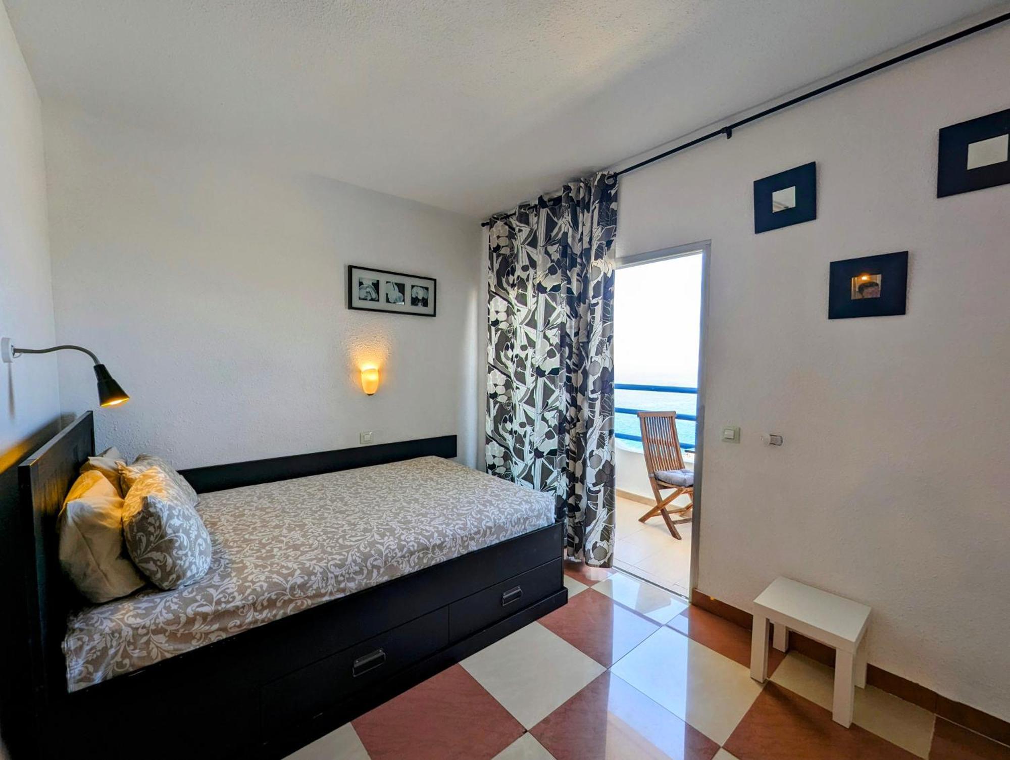 Studio Playa Paraiso Tenerife - Ocean View And Internet Wifi Optical Fiber - For Rent Exteriör bild
